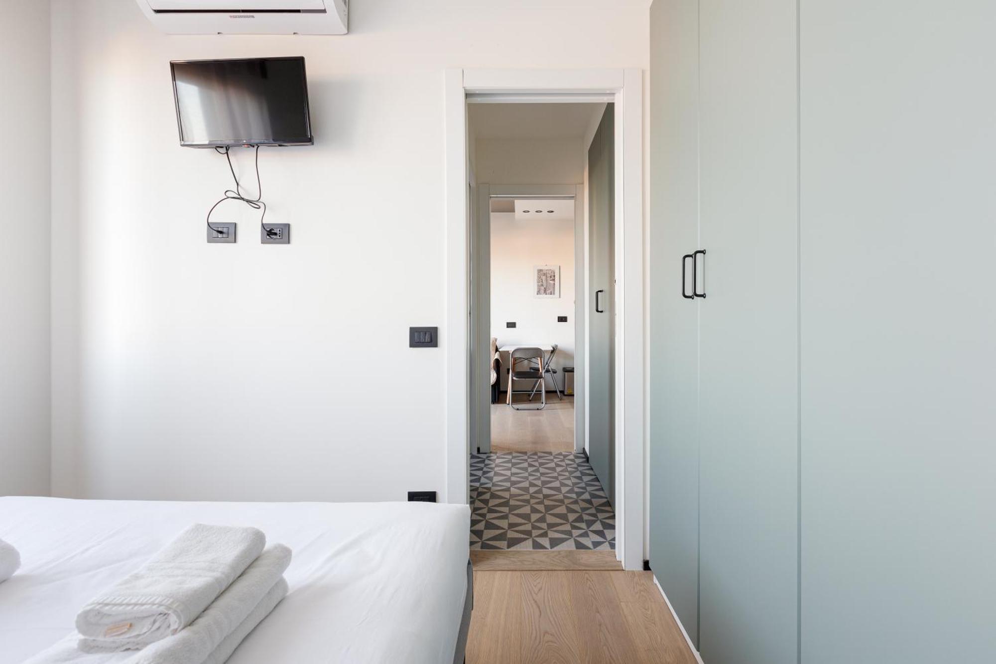 Milano Renovated Studio Apts Ngoại thất bức ảnh